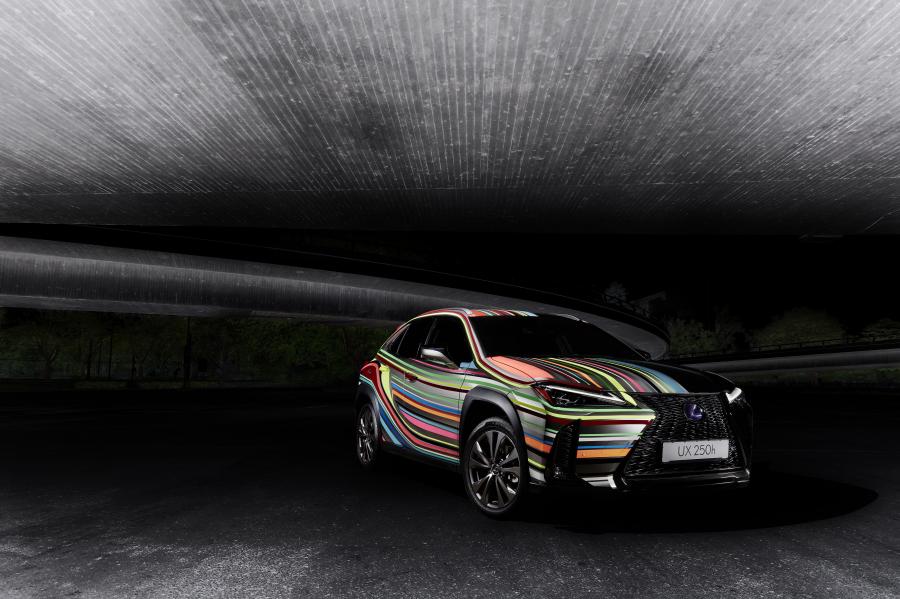  Lexus UX250h F-Sport by Rene Turrek 2019 года  (фото 9 из 10)